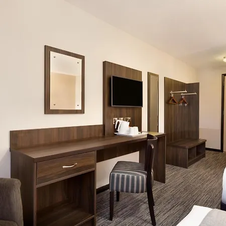 Ramada Bristol West-3